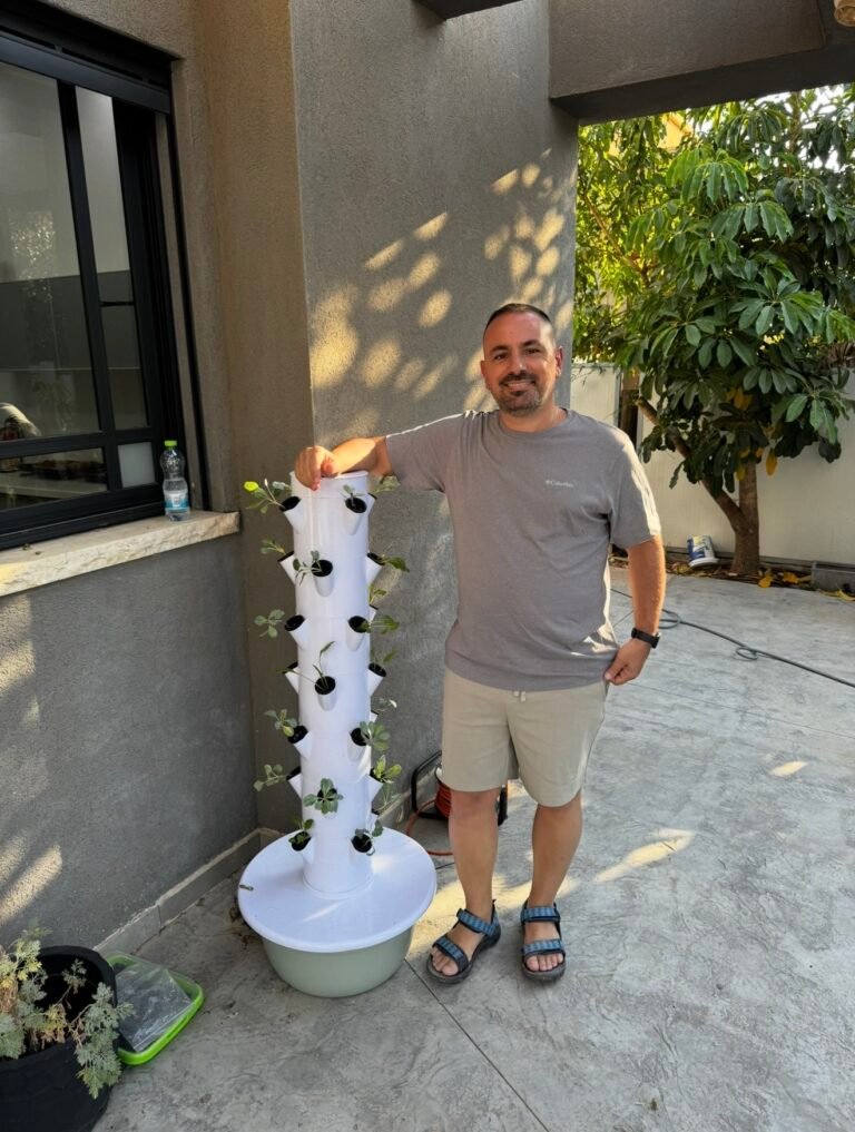 אצל לקוח — מחזור גידול ראשון אצל לקוח — מחזור גידול ראשון